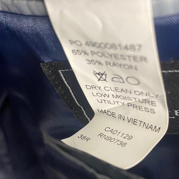 Van Heusen Navy Men's Blazer - Picture 10 of 10